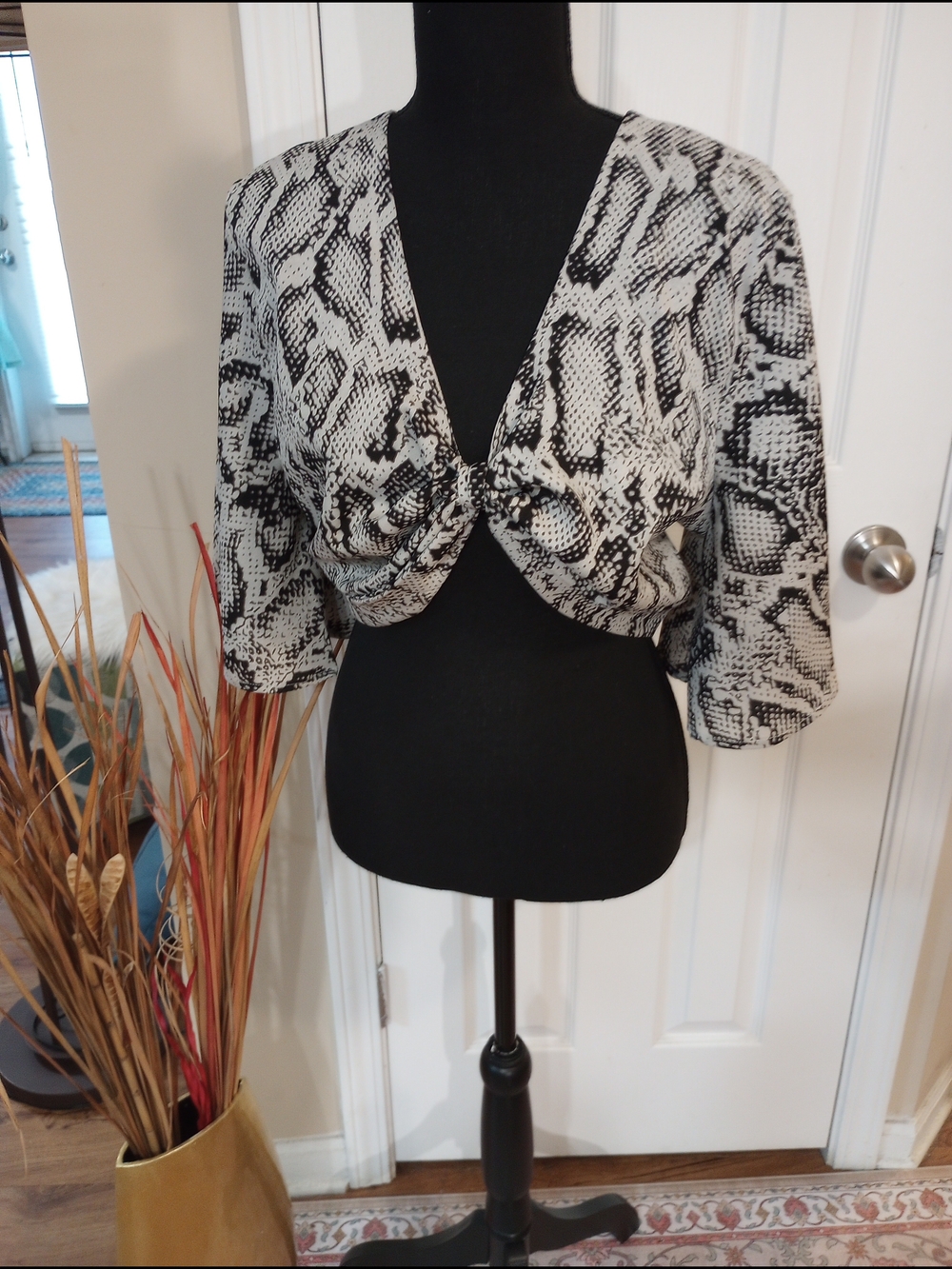 SHEIN Animal Print Crop Top